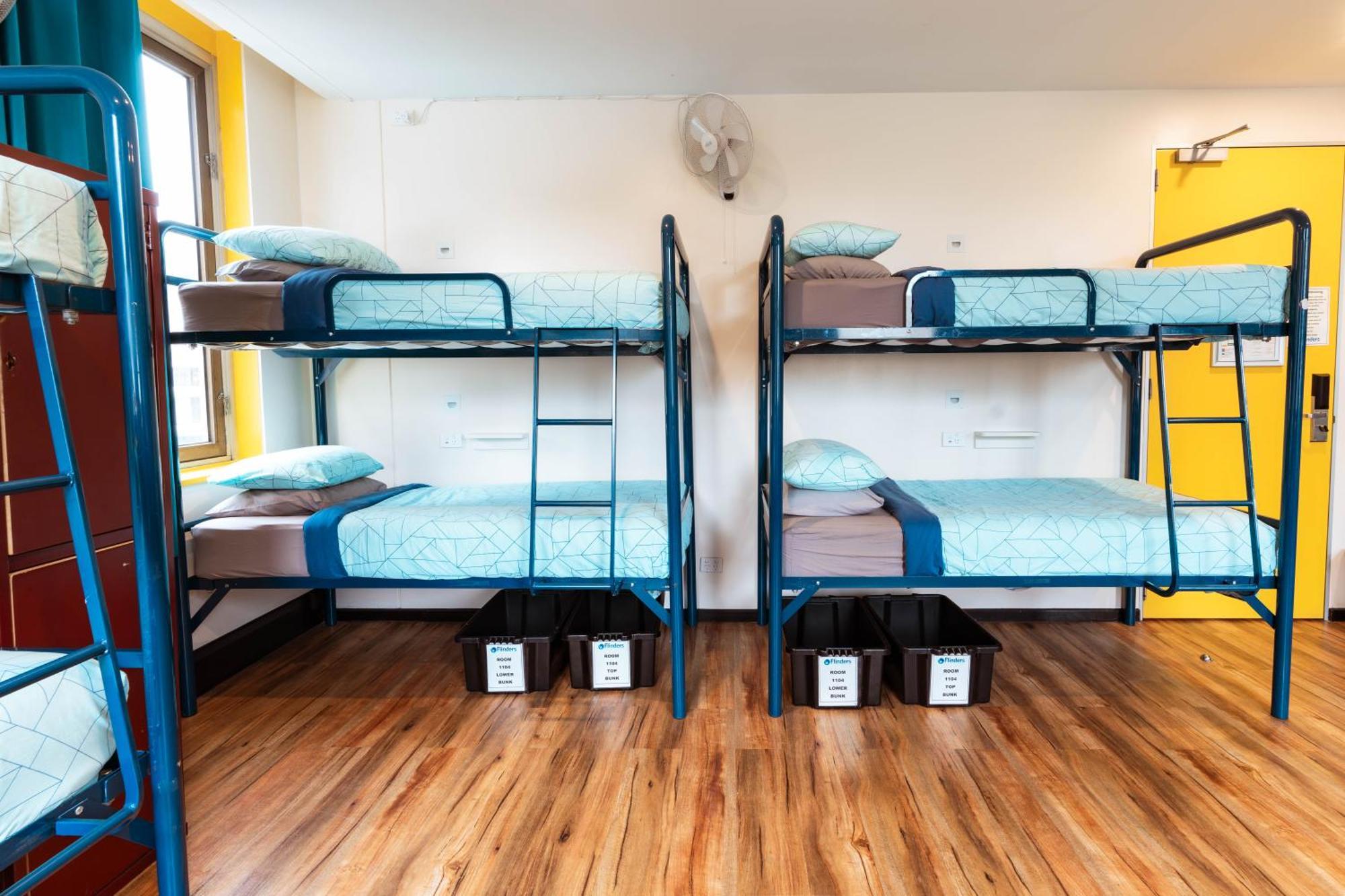 Хостел Flinders Backpackers Мельбурн Экстерьер фото