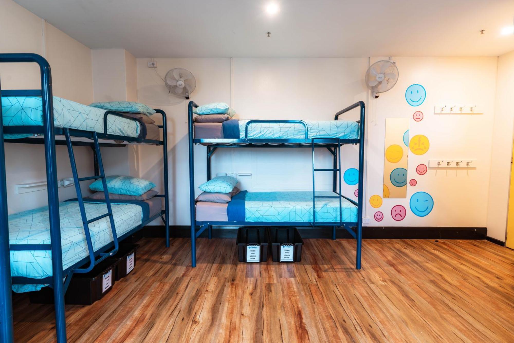 Хостел Flinders Backpackers Мельбурн Экстерьер фото
