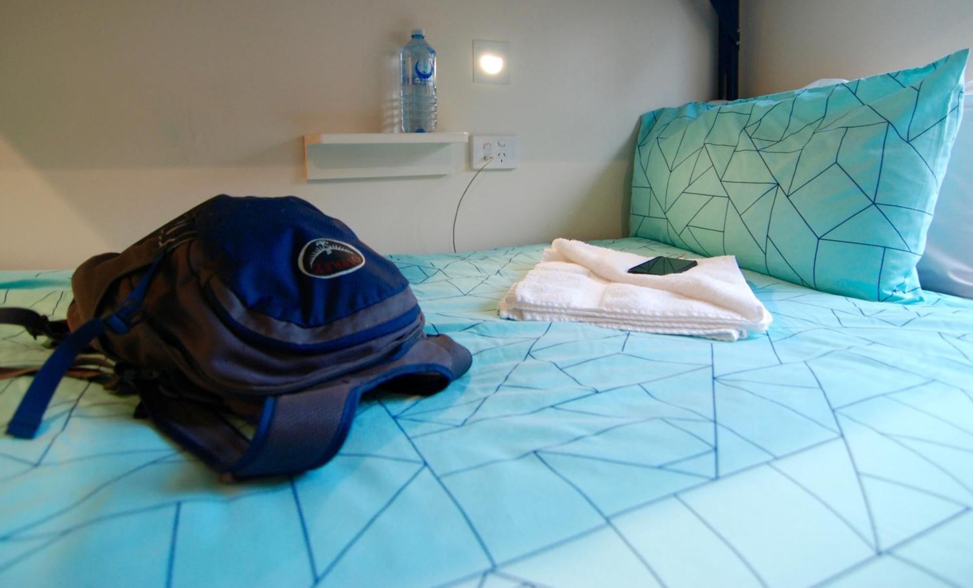 Хостел Flinders Backpackers Мельбурн Экстерьер фото